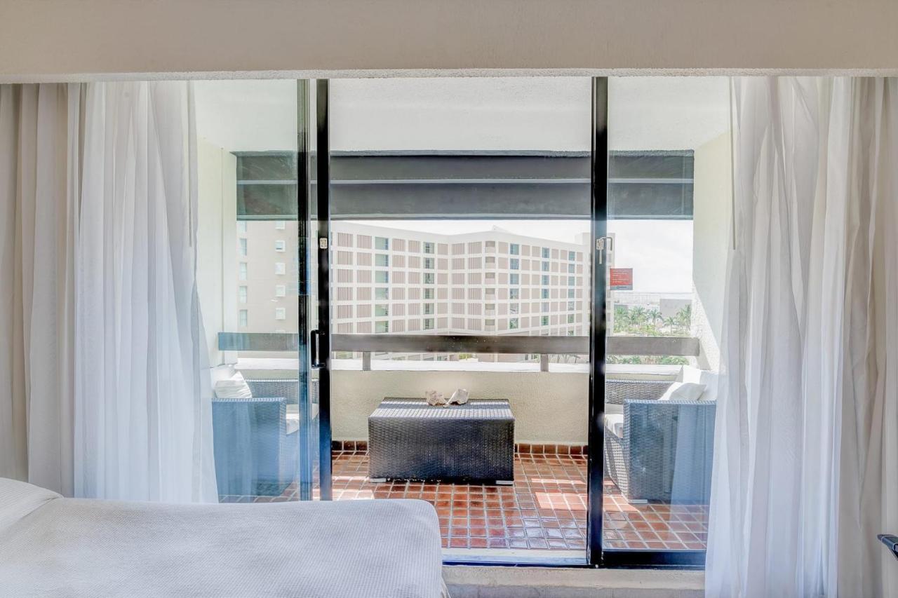 Condos In Prime Cancun Location Plus 3 Pools Exterior foto